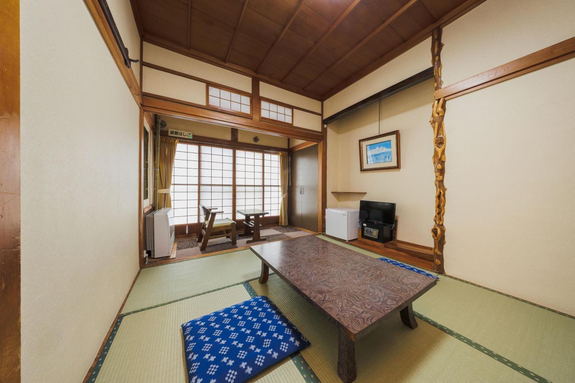 Yoshidaya Hotel Yamagata  Buitenkant foto