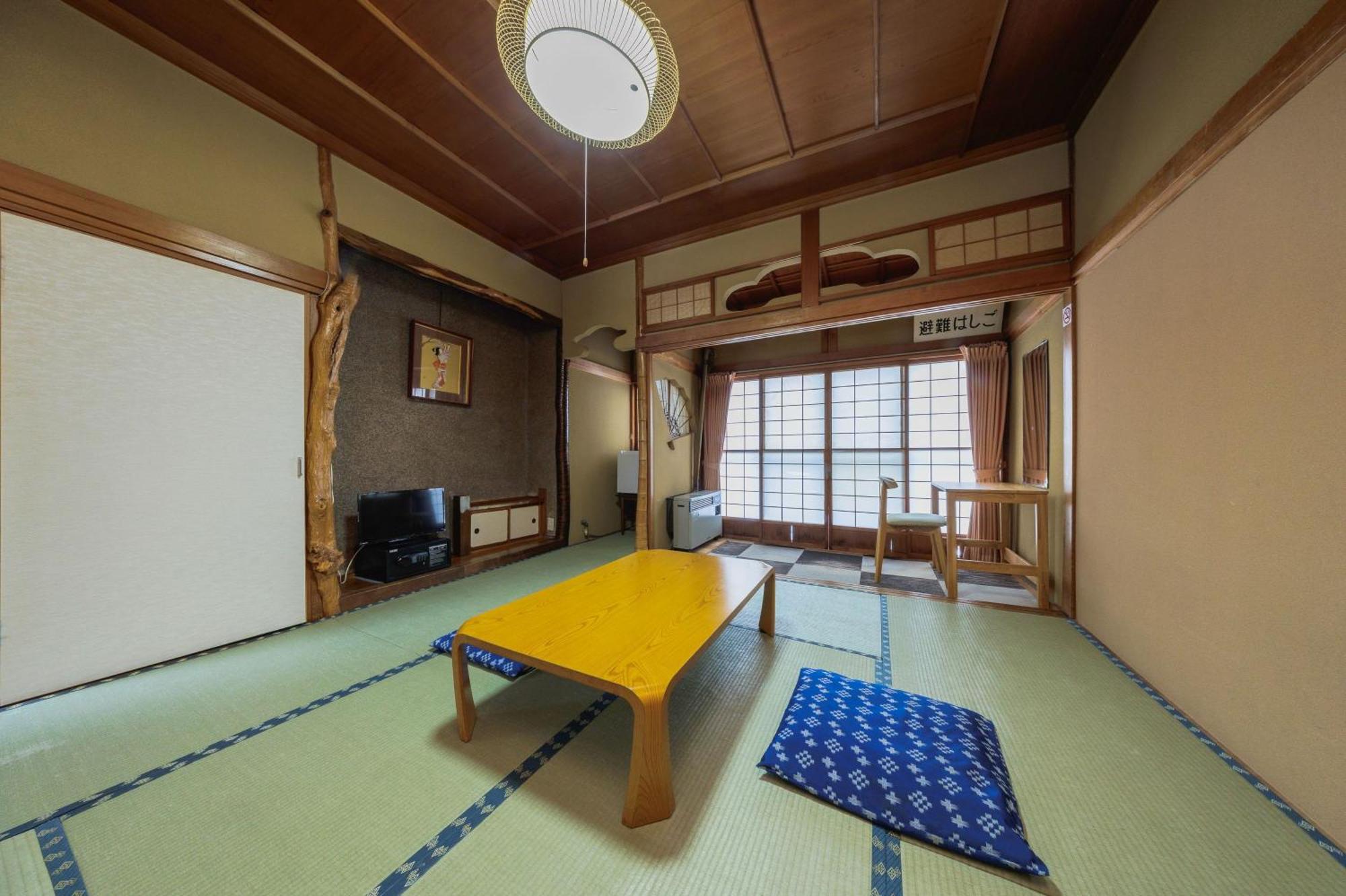 Yoshidaya Hotel Yamagata  Buitenkant foto